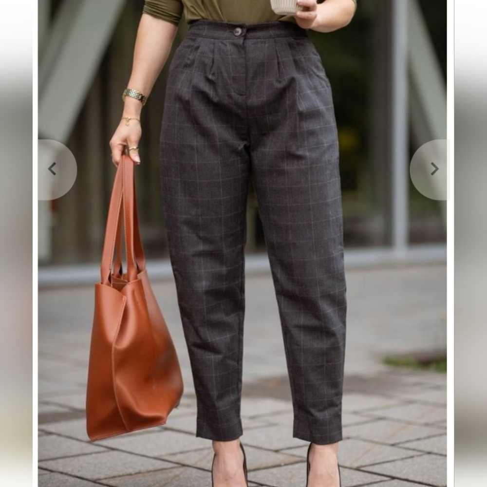 🇨🇦 Wool Trousers by Meemoza